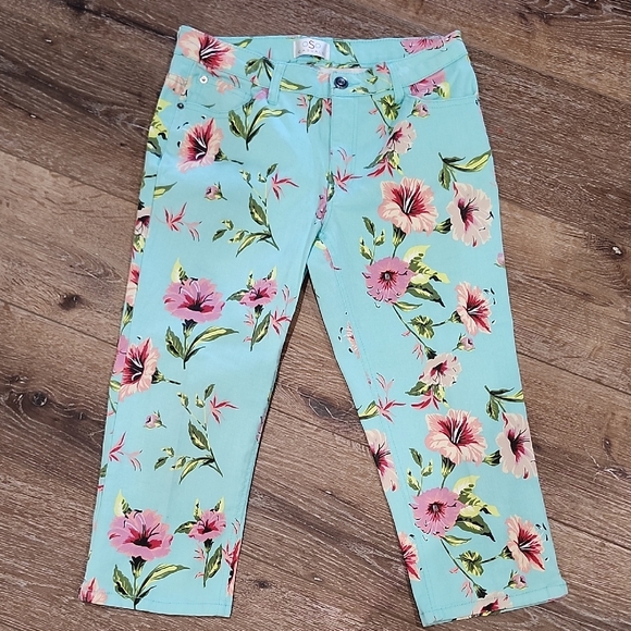 Oso Casuals Denim - EUC OSO Tripical Floral Print Turquoise Pink Cropped Capri Jeans Resort Floral 6